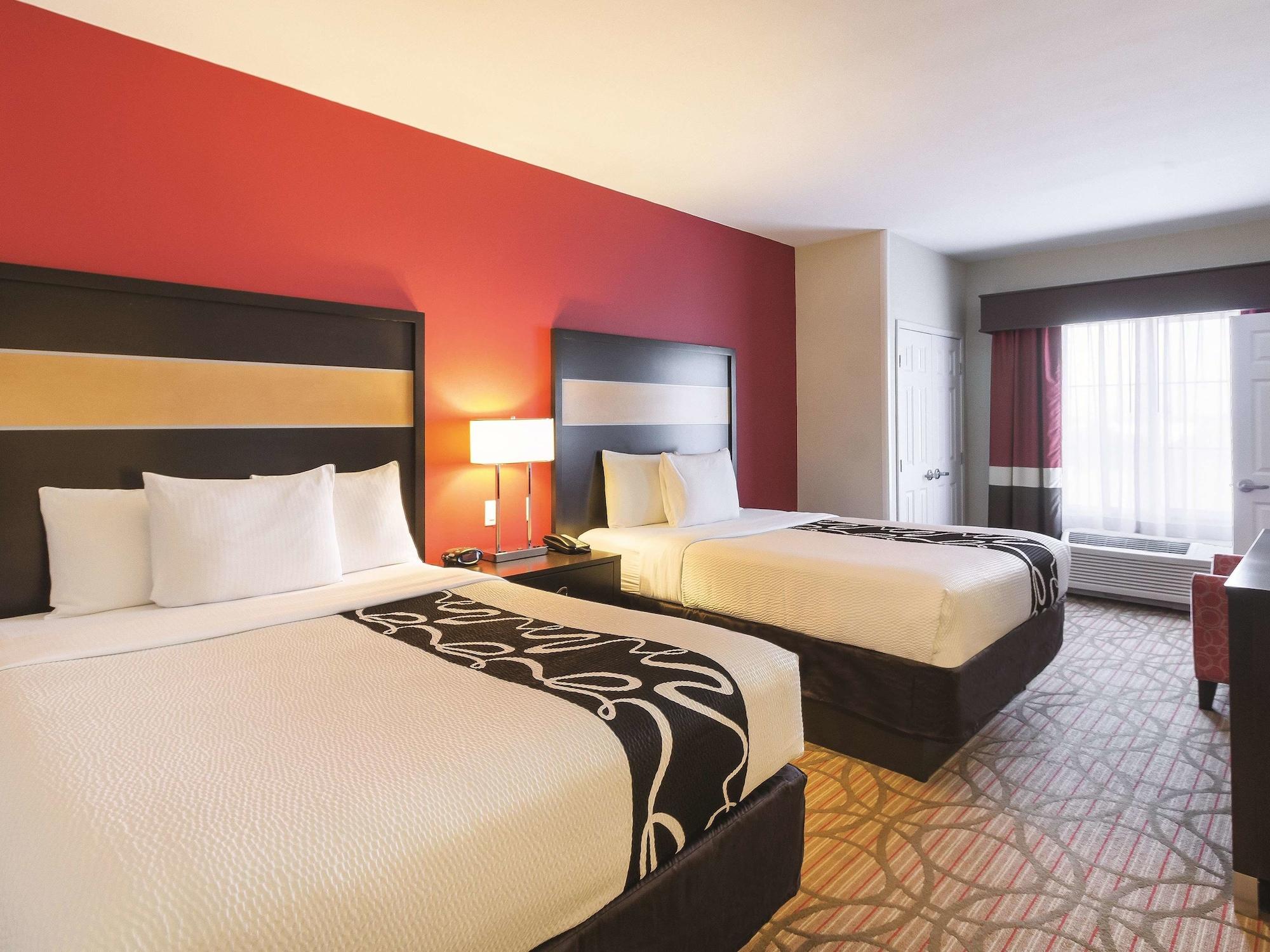 La Quinta By Wyndham Fargo-Medical Center Hotel Bagian luar foto