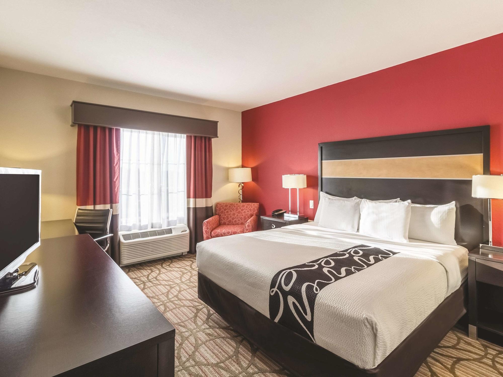La Quinta By Wyndham Fargo-Medical Center Hotel Bagian luar foto