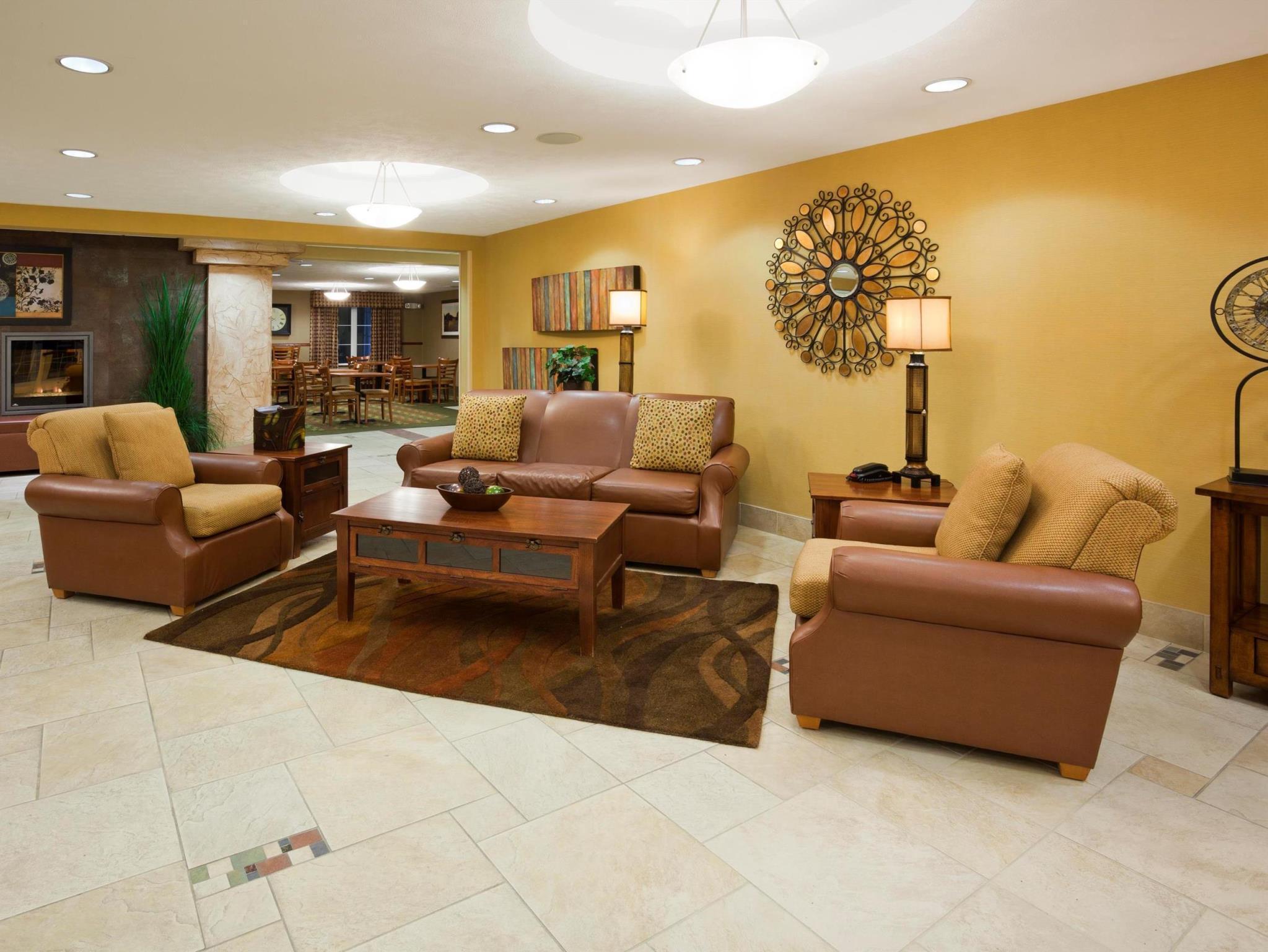 La Quinta By Wyndham Fargo-Medical Center Hotel Bagian luar foto