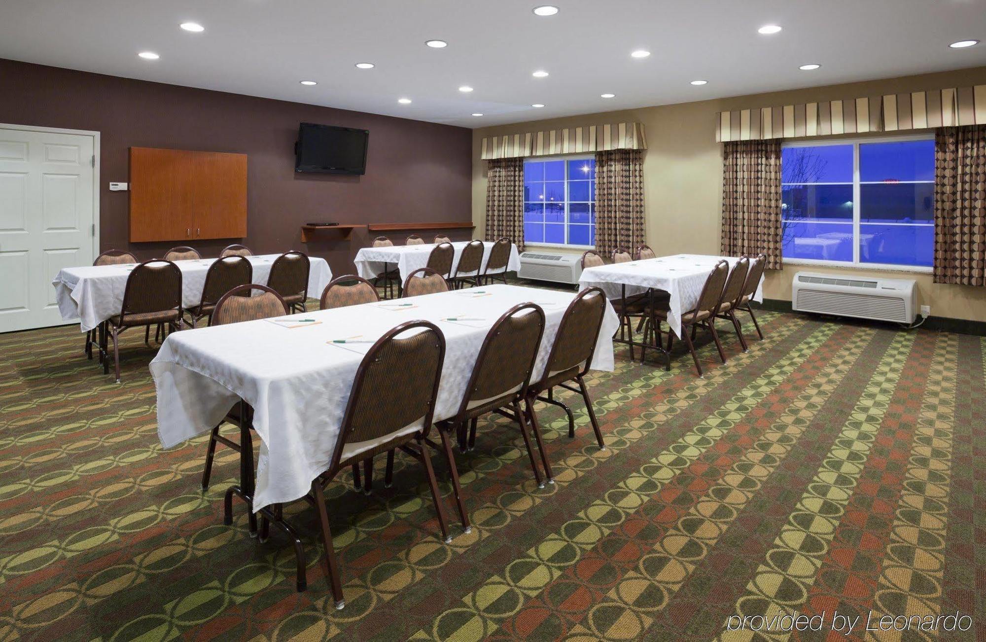 La Quinta By Wyndham Fargo-Medical Center Hotel Bagian luar foto