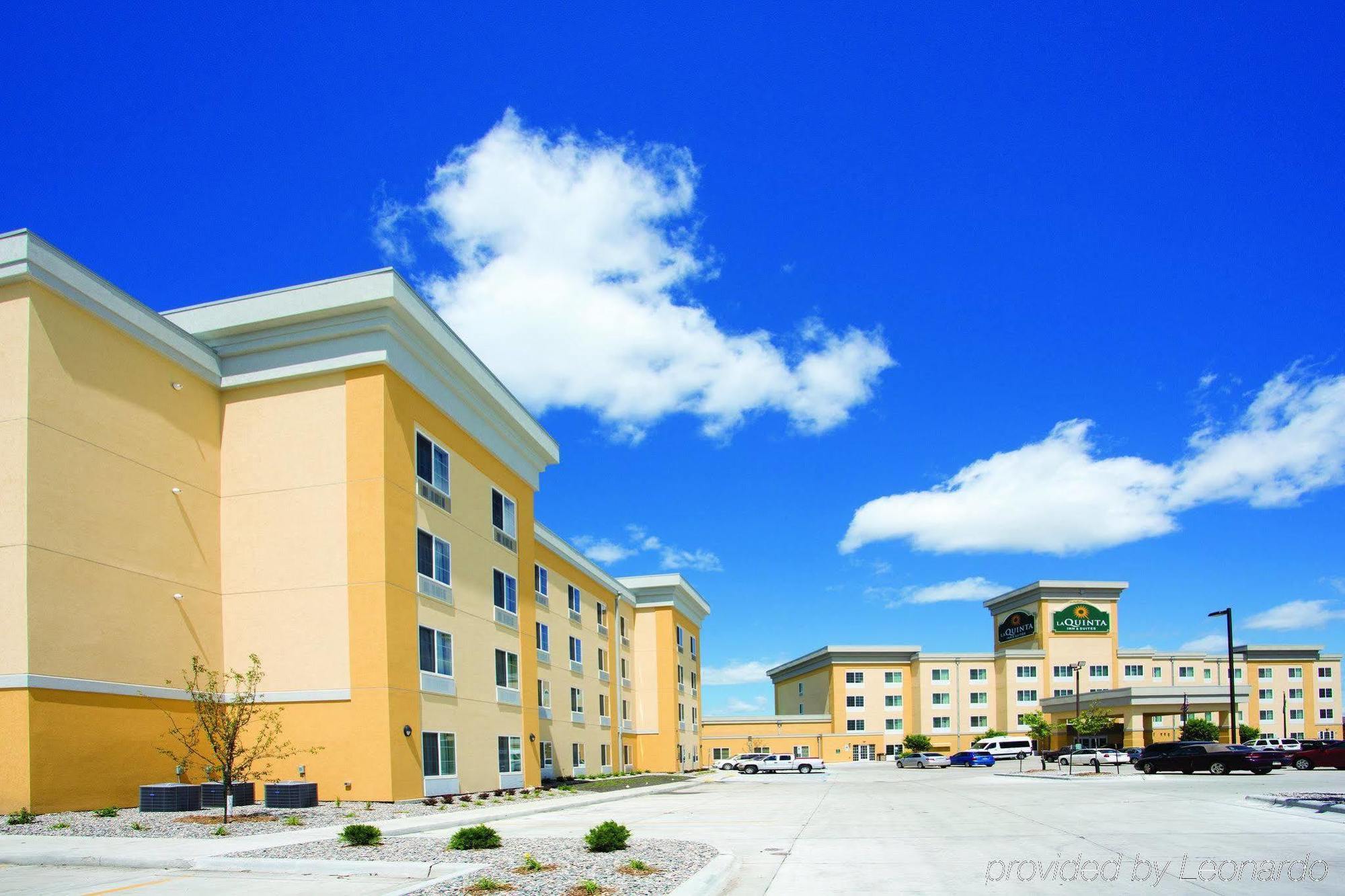 La Quinta By Wyndham Fargo-Medical Center Hotel Bagian luar foto