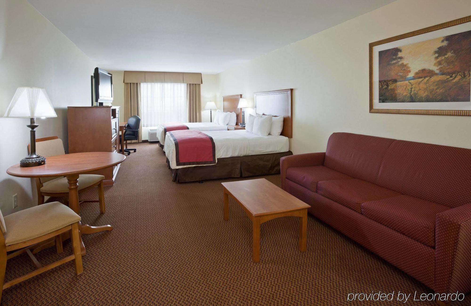 La Quinta By Wyndham Fargo-Medical Center Hotel Bagian luar foto