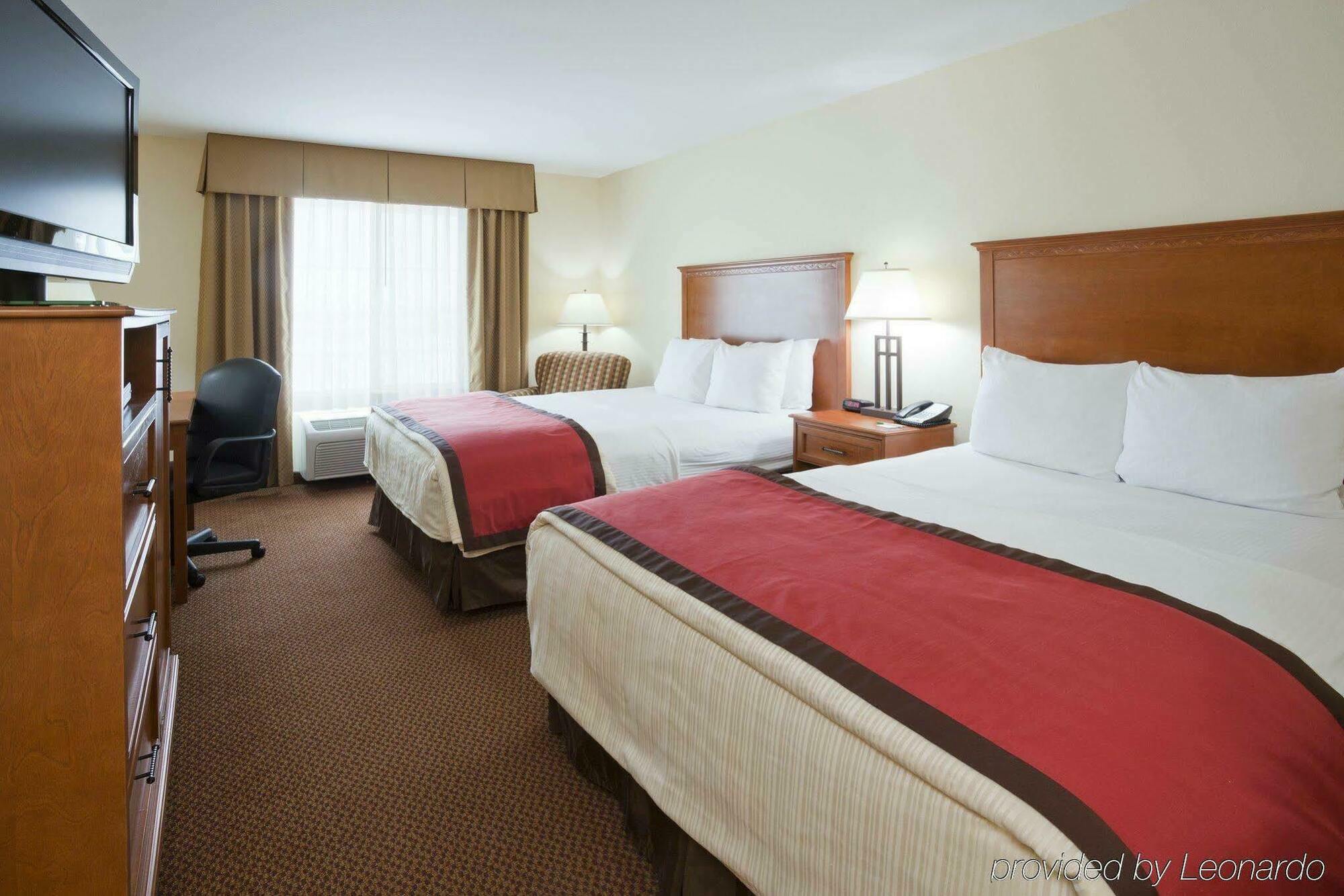La Quinta By Wyndham Fargo-Medical Center Hotel Bagian luar foto