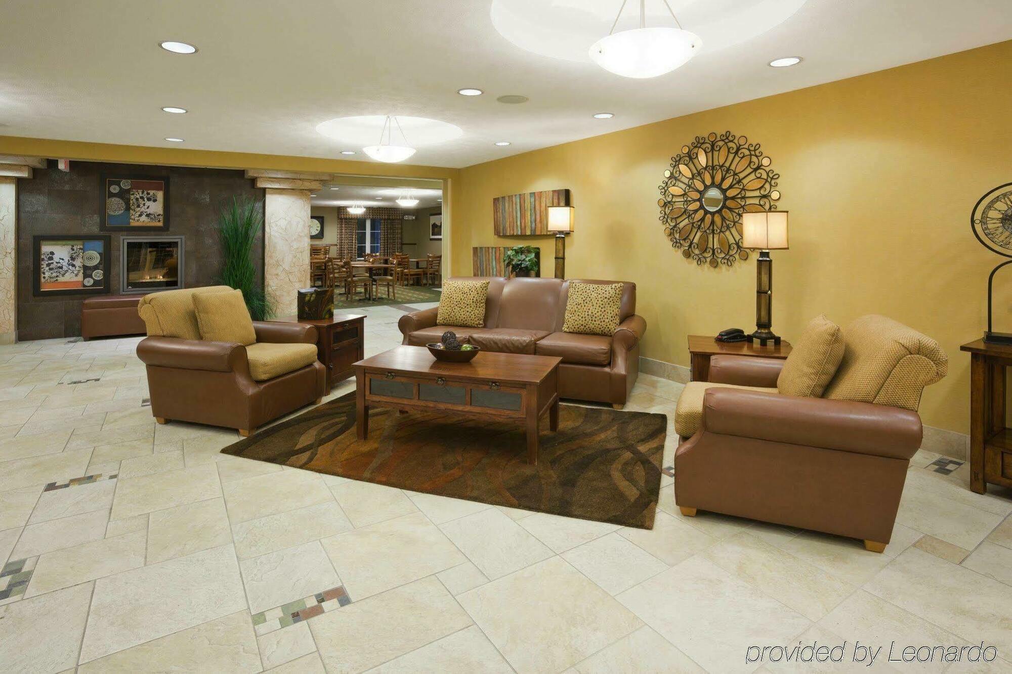 La Quinta By Wyndham Fargo-Medical Center Hotel Bagian luar foto